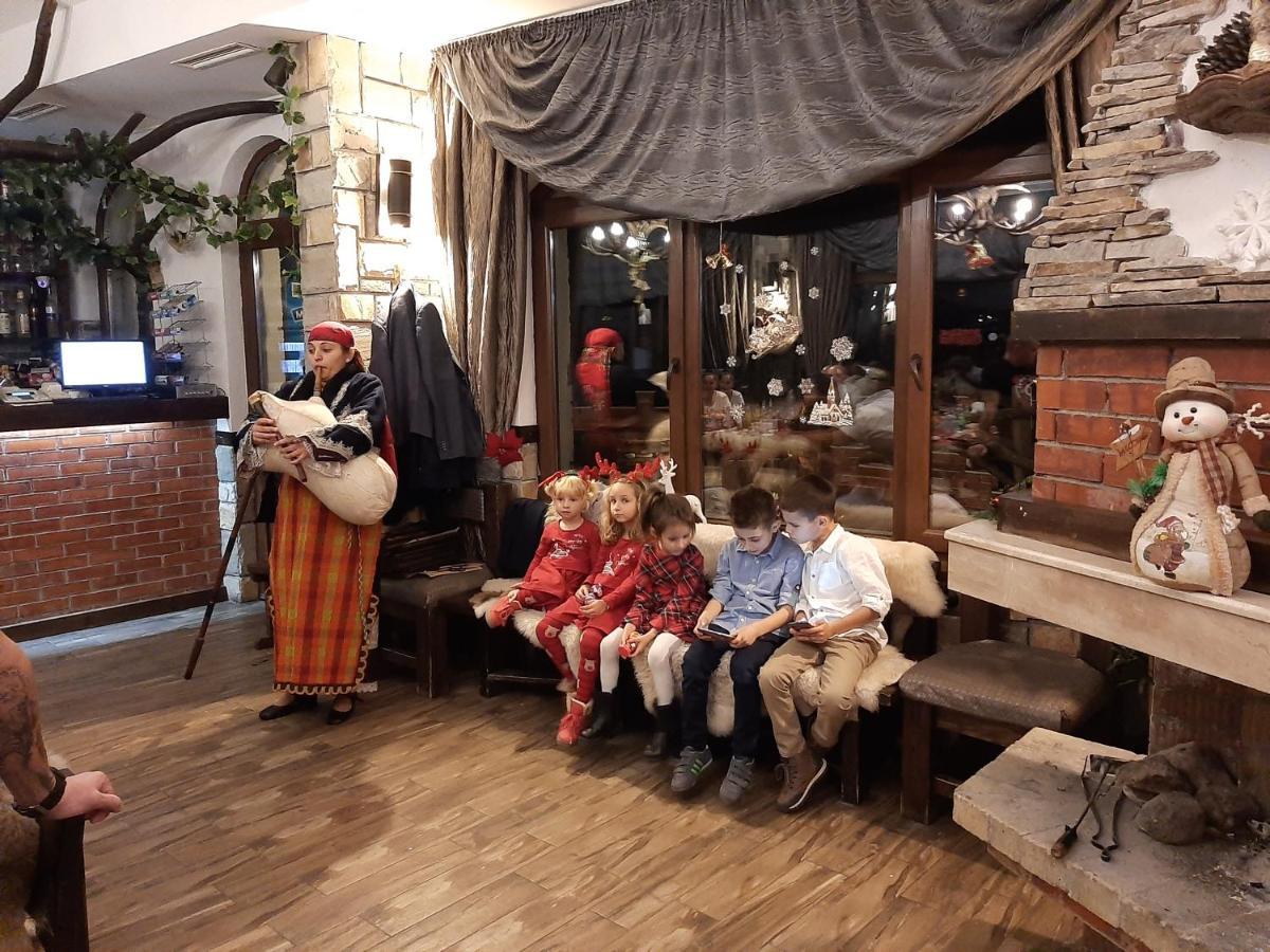 Horlog Castle Hotel Trigrad Bagian luar foto