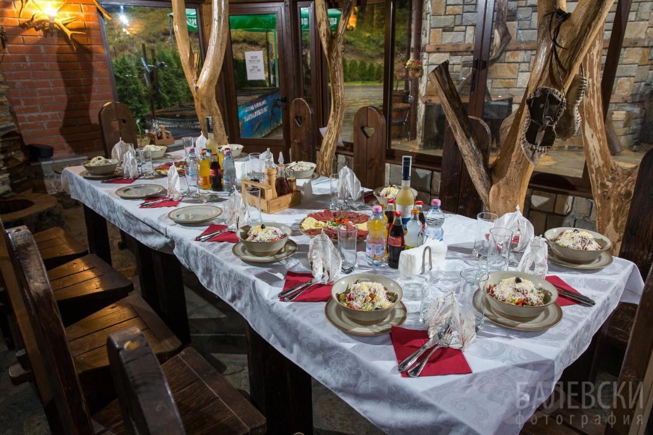 Horlog Castle Hotel Trigrad Bagian luar foto