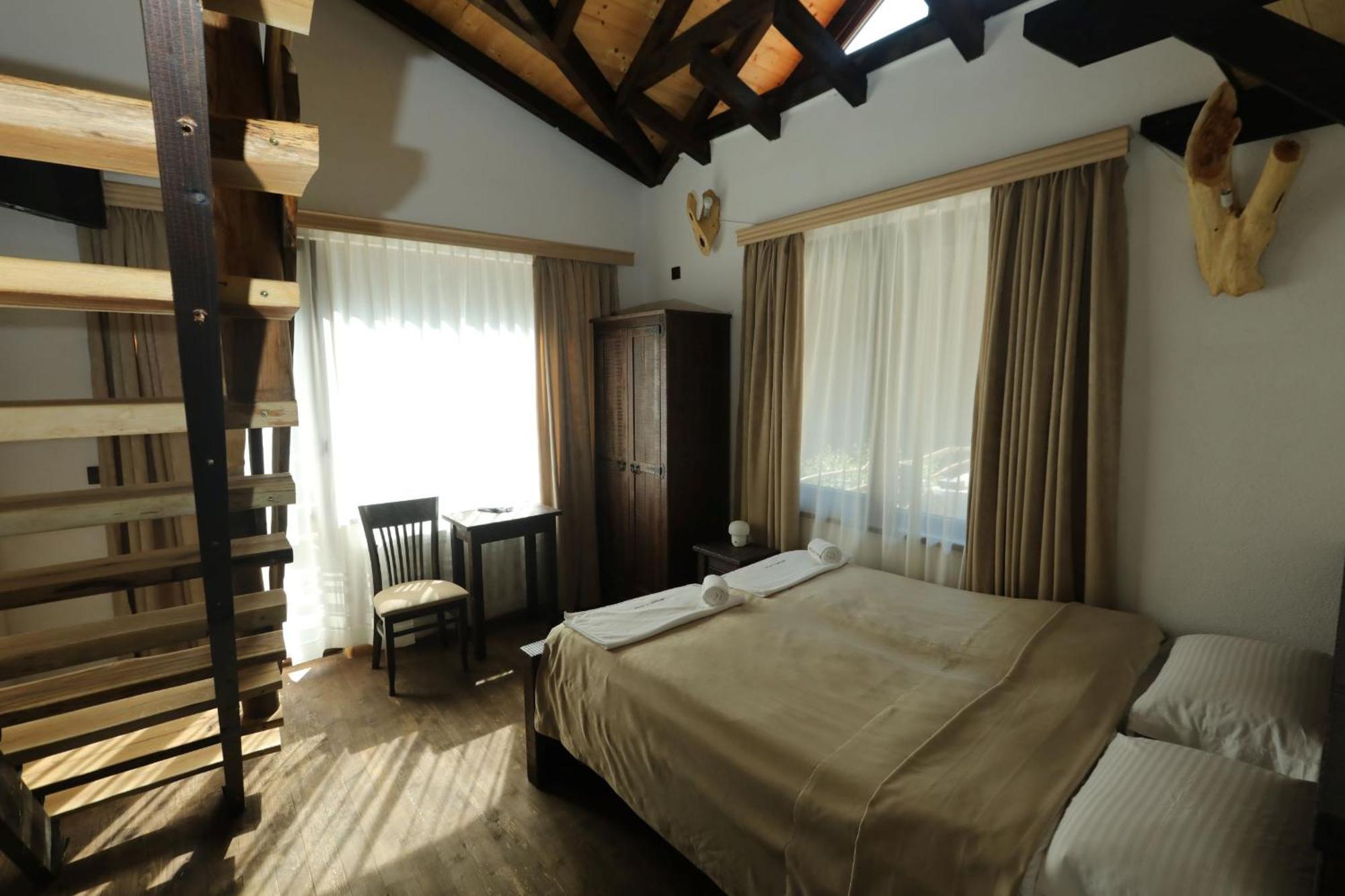 Horlog Castle Hotel Trigrad Bagian luar foto