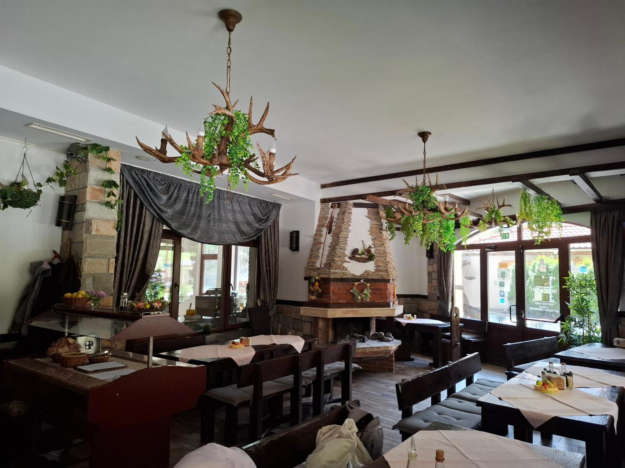 Horlog Castle Hotel Trigrad Bagian luar foto