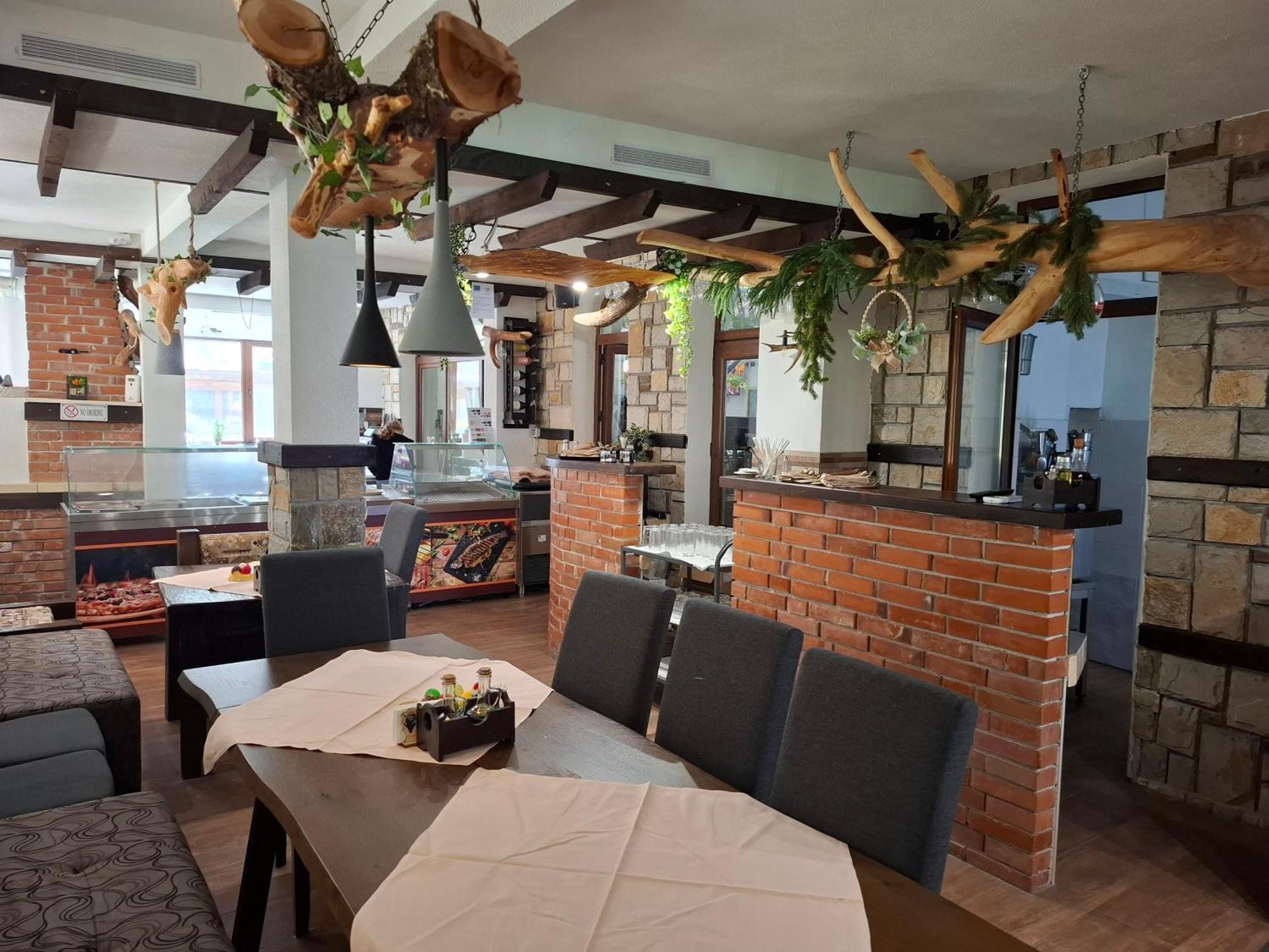 Horlog Castle Hotel Trigrad Bagian luar foto